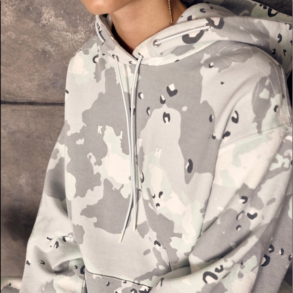 KITH nyc women’s hoodie camo